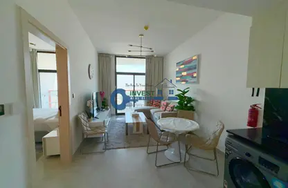 شقة - غرفة نوم - 2 حمامات للايجار في بن غاطي افنيو - الجداف - دبي