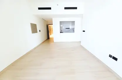 Apartment - 2 Bedrooms - 2 Bathrooms for rent in Binghatti Heights - Jumeirah Village Circle - Dubai