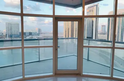 Apartment - 2 Bedrooms - 2 Bathrooms for rent in Oasis Tower 1 - Dubai Sports City - Dubai