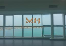 Apartment - 3 bedrooms - 4 bathrooms for rent in Bay Tower - Corniche Road - Abu Dhabi