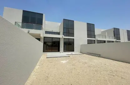 فيلا - 4 غرف نوم - 4 حمامات للايجار في الحقول - المنطقة 11 - مدينة الشيخ محمد بن راشد - دبي