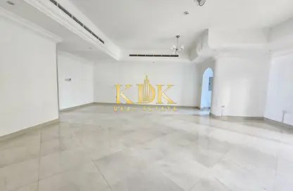 شقة - 4 غرف نوم - 5 حمامات للايجار في فلل لين غاردن - منطقة 15 - قرية جميرا الدائرية - دبي