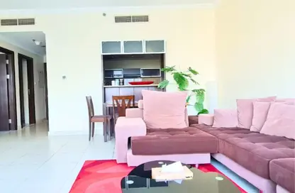 Apartment - 1 Bedroom - 1 Bathroom for rent in Marina Quays West - Marina Quays - Dubai Marina - Dubai