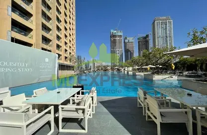 صورة لـ حوض سباحة شقة - غرفة نوم - 1 حمام للبيع في فندق العنوان دبي مول - دبي وسط المدينة - دبي ، صورة رقم 1