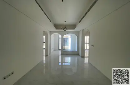 شقة - 3 غرف نوم - 3 حمامات للايجار في 2 المويهات - المويهات - عجمان