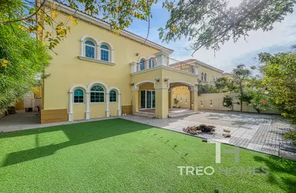 Villa - 3 Bedrooms - 4 Bathrooms for rent in Legacy - Jumeirah Park - Dubai