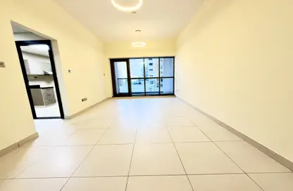 Apartment - 2 Bedrooms - 3 Bathrooms for rent in Jumeirah Garden City - Al Satwa - Dubai