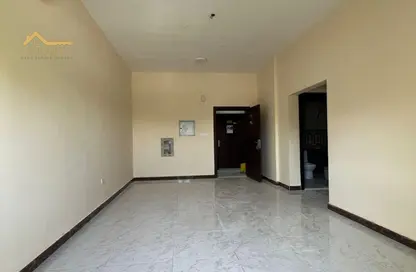 Apartment - 1 Bedroom - 2 Bathrooms for rent in Al Rawda 1 - Al Rawda - Ajman