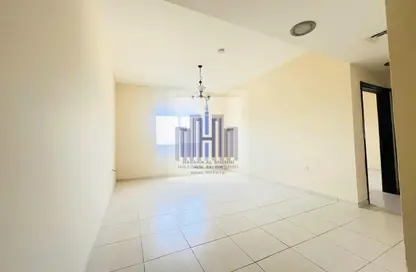 Apartment - 1 Bedroom - 2 Bathrooms for rent in Al Hoor Building - Muwaileh Commercial - Sharjah