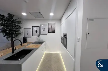 Apartment - 2 Bedrooms - 2 Bathrooms for rent in Autumn 2 - Seasons Community - Jumeirah Village Circle - Dubai