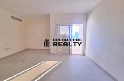 Apartment - 2 Bedrooms - 2 Bathrooms for rent in Al Nada Tower - Al Nahda - Sharjah