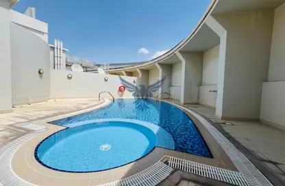 شقة - 3 غرف نوم - 4 حمامات للايجار في دانة بو ظبي - أبوظبي