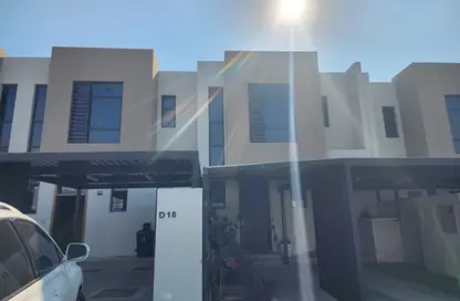 Townhouse - 2 Bedrooms - 4 Bathrooms for rent in Nasma Residence - Al Tai - Sharjah