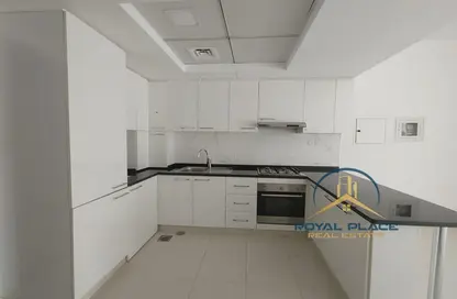 Apartment - 1 Bathroom for rent in Oxford Building - Jumeirah Village Circle - Dubai
