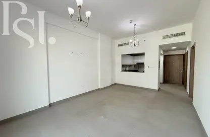 Apartment - 1 Bedroom - 1 Bathroom for rent in Prestige Building - Al Warsan 4 - Al Warsan - Dubai
