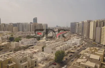 Apartment - 3 Bedrooms - 4 Bathrooms for rent in Crescent Tower - Hamdan Street - Abu Dhabi Apartment - 3 Bedrooms - 4 Bathrooms for rent in Crescent Tower - Hamdan Street - Abu Dhabi