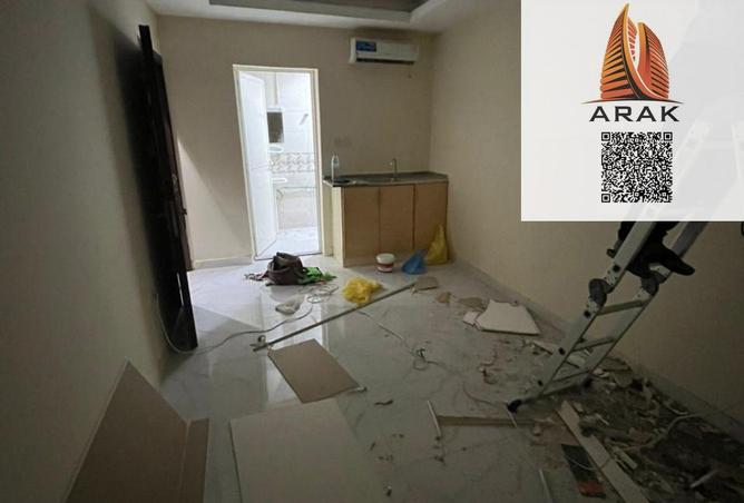 Annual rental studio in Al Jurf 3