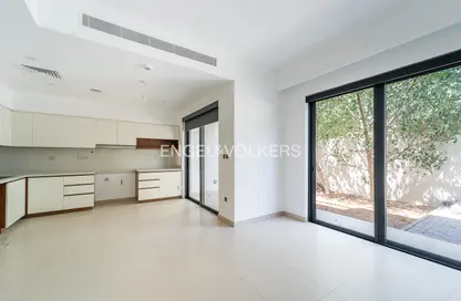 Villa - 3 Bedrooms - 4 Bathrooms for sale in Camelia 1 - Camelia - Arabian Ranches 2 - Dubai