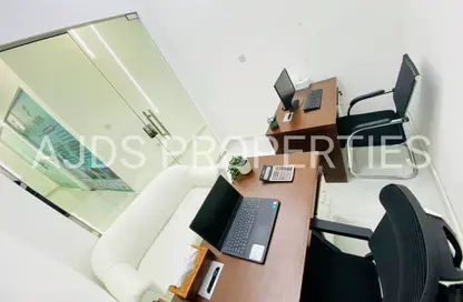 Business Centre - Studio - 1 Bathroom for rent in Red Avenue - Al Garhoud - Dubai