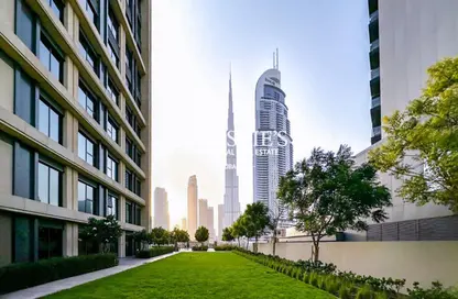 Apartment - 1 Bedroom - 1 Bathroom for rent in Burj Royale - Downtown Dubai - Dubai