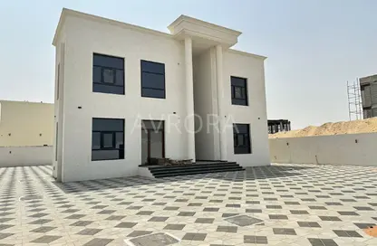 Villa - 5 Bedrooms - 7 Bathrooms for rent in Dubai Silicon Oasis - Dubai