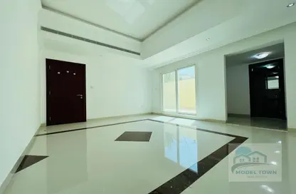 Apartment - 2 Bedrooms - 2 Bathrooms for rent in Khalifa City A - Khalifa City - Abu Dhabi