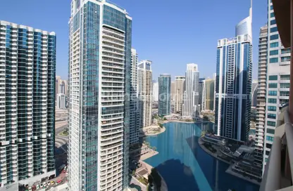 Apartment - 1 Bedroom - 2 Bathrooms for rent in Icon Tower 1 - JLT Cluster M - Jumeirah Lake Towers - Dubai