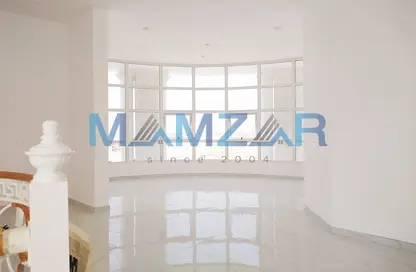 Empty Room image for: Villa - 5 Bedrooms for rent in Al Rahba - Abu Dhabi, Image 1
