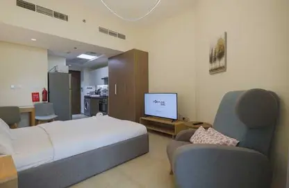 Room / Bedroom image for: Apartment - 1 Bathroom for rent in Azizi Star - Al Furjan - Dubai, Image 1