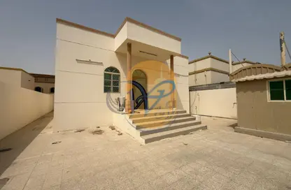 Villa - 3 Bedrooms - 4 Bathrooms for rent in Al Dhait South - Al Dhait - Ras Al Khaimah