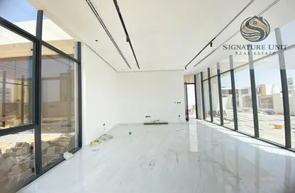 Villa - 4 Bedrooms - 6 Bathrooms for rent in Wadi Alshabak - Dubai