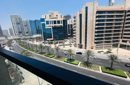 شقة - 1 حمام للايجار في تريليونير ريزيدنسز - الخليج التجاري - دبي