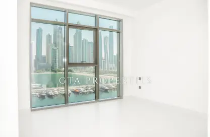 Apartment - 2 Bedrooms - 3 Bathrooms for sale in Marina Vista - EMAAR Beachfront - Dubai Harbour - Dubai