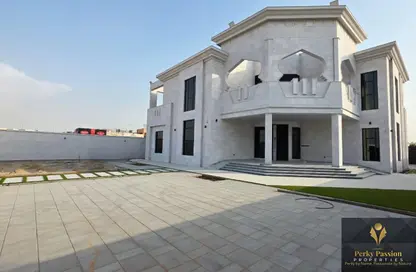 Villa - 6 Bedrooms - 7 Bathrooms for rent in Al Khawaneej 2 - Al Khawaneej - Dubai