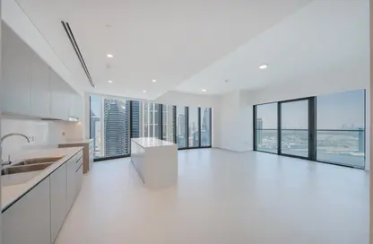 Apartment - 3 Bedrooms - 4 Bathrooms for rent in Grande - Opera District - Downtown Dubai - Dubai