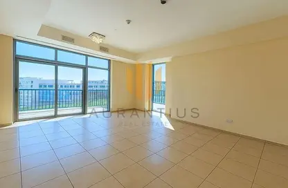 Apartment - 2 Bedrooms - 2 Bathrooms for rent in Emaar Tower B - Emaar Towers - Deira - Dubai