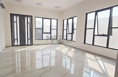 Villa - 5 Bedrooms - 7 Bathrooms for rent in Madinat Al Riyad - Abu Dhabi