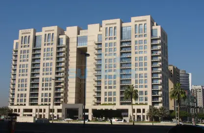 Apartment - 2 Bedrooms - 3 Bathrooms for sale in Emaar Tower A - Emaar Towers - Deira - Dubai