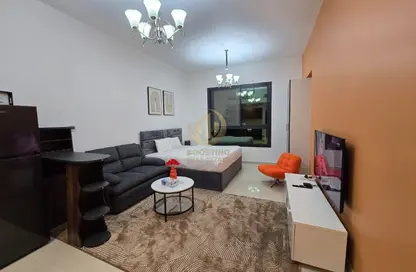 Apartment - Studio - 1 Bathroom for rent in Etlala Residence 2 - Dubai Land Residence Complex - Dubai Land - Dubai