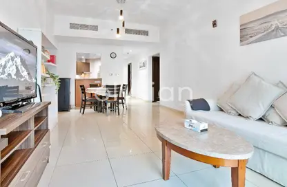 Apartment - 2 Bedrooms - 3 Bathrooms for rent in The Radisson Blu Residence Dubai Marina - Dubai Marina - Dubai