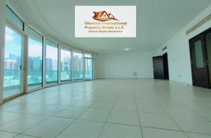 Duplex - 3 Bedrooms - 4 Bathrooms for rent in ZADCO Complex - Al Khalidiya - Abu Dhabi