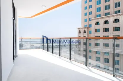 Apartment - 2 Bedrooms - 2 Bathrooms for rent in Binghatti Avenue - Al Jaddaf - Dubai