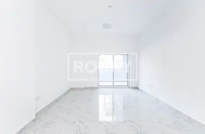 شقة - غرفة نوم - 2 حمامات للايجار في AAA سكن - الضاحية 13 - قرية الجميرا سركل - دبي