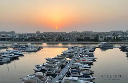 Apartment - 3 Bedrooms - 4 Bathrooms for sale in Marina Residences 1 - Marina Residences - Palm Jumeirah - Dubai