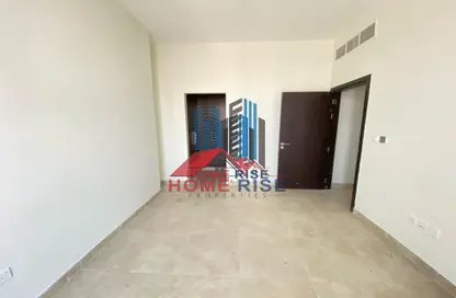Apartment - 2 Bedrooms - 3 Bathrooms for rent in Taliatela Street - Al Nahda - Sharjah
