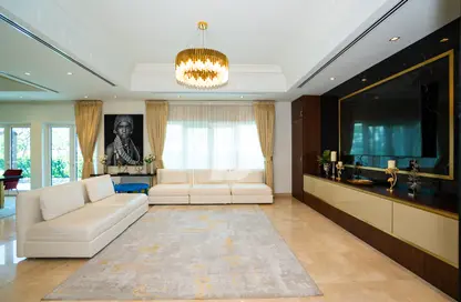Living Room image for: Villa - 4 Bedrooms - 5 Bathrooms for rent in Quortaj - North Village - Al Furjan - Dubai, Image 1