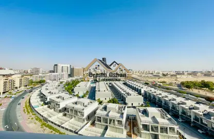 شقة - 2 غرف نوم - 3 حمامات للايجار في المنال فيو - ليوان - دبي لاند - دبي