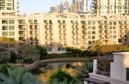 Apartment - 2 Bedrooms - 3 Bathrooms for rent in Travo Tower A - Travo - The Views - Dubai