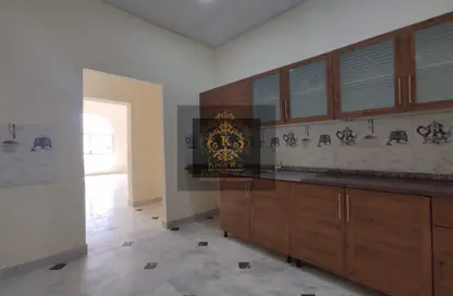 Apartment - 1 Bedroom - 1 Bathroom for rent in Mohamed Bin Zayed City Villas - Mohamed Bin Zayed City - Abu Dhabi