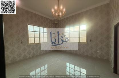 فيلا - 3 غرف نوم - 6 حمامات للبيع في قرية الاميرة - الياسمين - عجمان